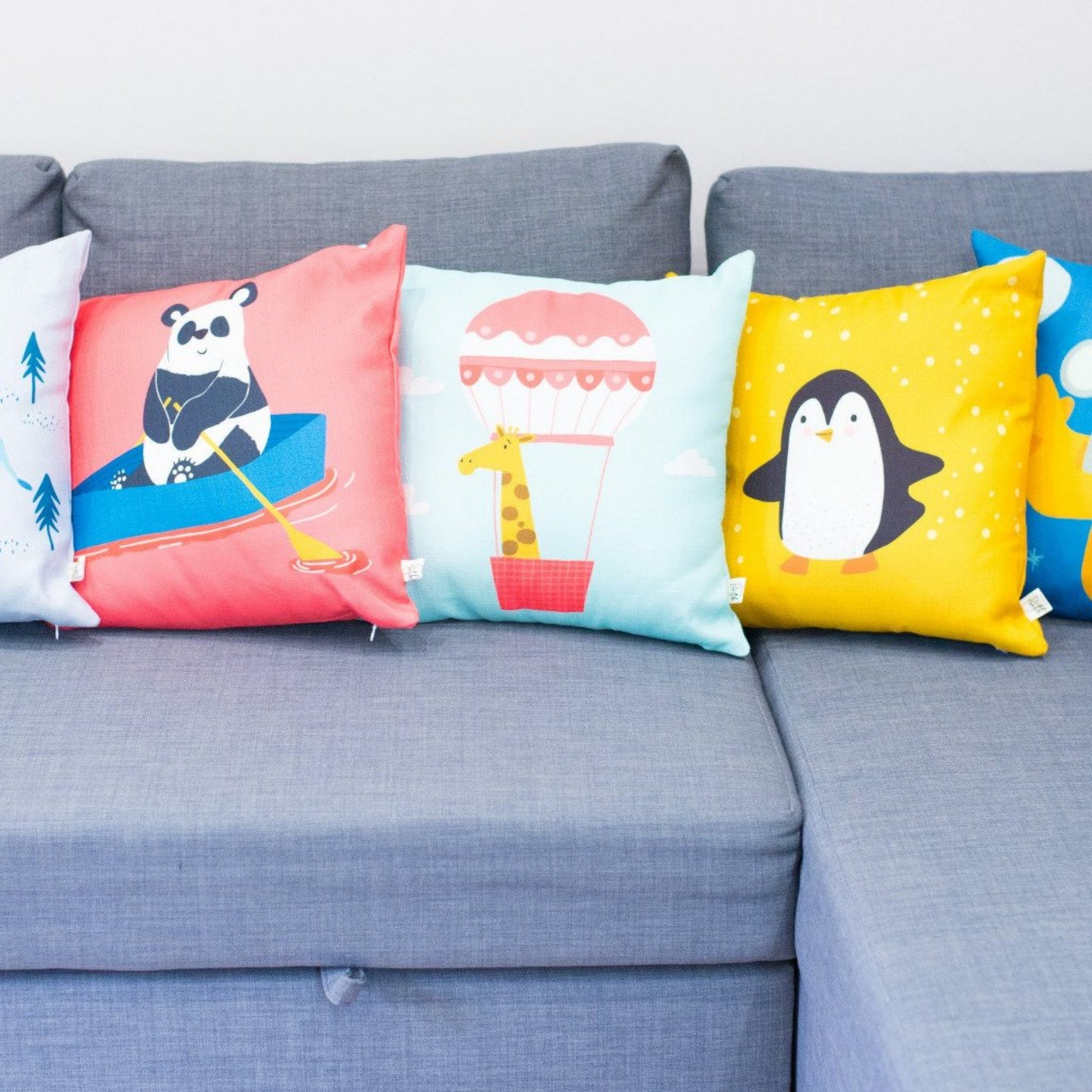 Reading corner ideas, animal cushions for kids, giraffe gifts, adventure theme bedroom, toddler bedroom, baby nursery cushion